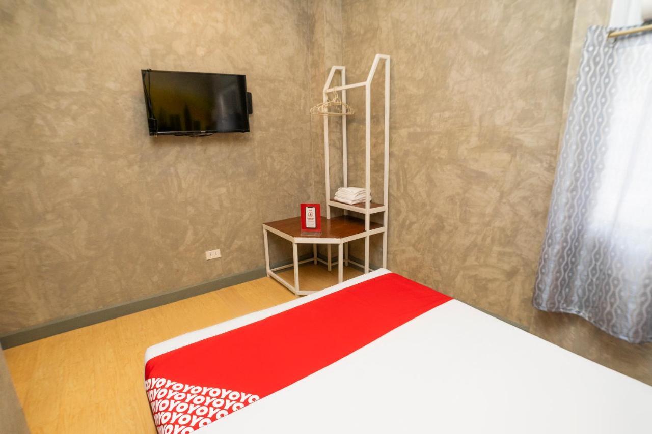 Tagum Oyo 471 Edilberto'S Bed And Breakfast מראה חיצוני תמונה
